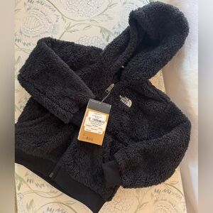 The North Face Black Fleece Jacket NWT size 4
